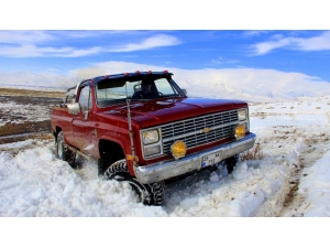 Kışın Keyfini 4x4 Araçlarla Safari Yaparak Çıkartıyorlar