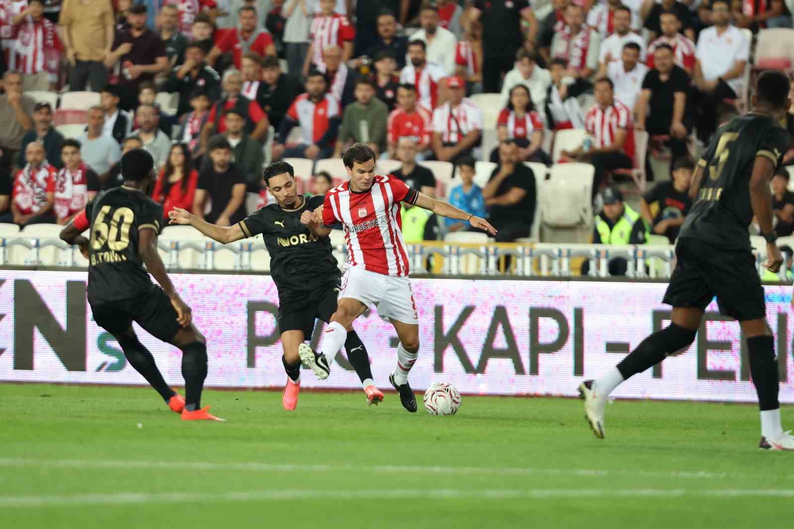 trendyol-1-lig-sivasspor-2-manisa-fk-2