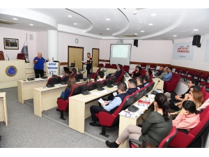 Seyhan Belediyesi’nde “Acil Durum” Eğitimi