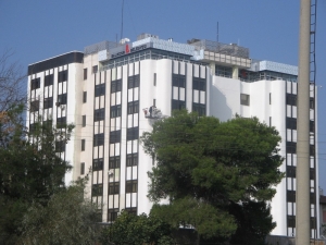 Karesi Belediyesi Hizmet Binası İçin Yer Arıyor