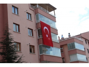 Ankara’ya Şehit Ateşi Düştü