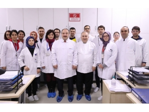 Bakan Varank’tan Neutec’e Sürpriz Ziyaret