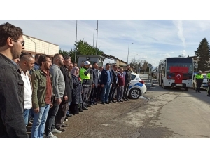 Düzceli Servis Sürücülerinden Askere Destek