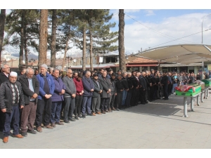 Erzincan’da İdlib Şehitleri İçin Gıyabi Namaz Kılındı