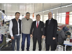 Şuhut’un İlk Tekstil Atölyesi Faaliyete Geçti