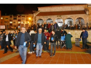 Aliağa Belediyesinden Kandil Simidi İkramı