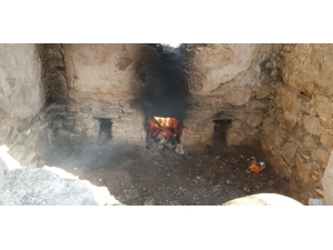 Bakır İçin Tarihî Hamama Zarar Verdiler