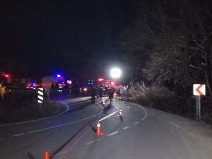 Eşini Ve Babasını Ararken, Kaza Yaptıkları Aracı Buldu