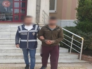 4 Suçtan Aranan Ve 10 Suç Kaydı Olan Şüpheli Polisten Kaçamadı