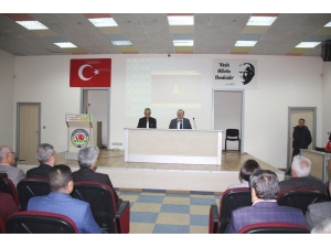 Kaymakamı Köken, Muhtarlarla Bir Araya Geldi