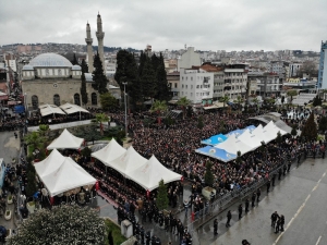 İdlip Şehidini Binler Uğurladı