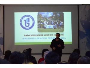 Öğrencilere Yurt Dışı Olanakları Anlatıldı