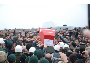 Tokat’ta İdlib Şehidi Toprağa Verildi