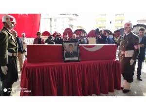 İdlib Şehidi Gözyaşlarıyla Defnedildi