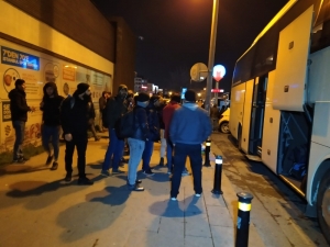 İstanbul’da Mültecilerin Gidişi Gece Saatlerinde De Sürüyor