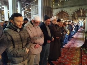 Sultanahmet Camii’nde ‘İblib Şehitleri’ İçin Gıyabi Cenaze Namazı Kılındı