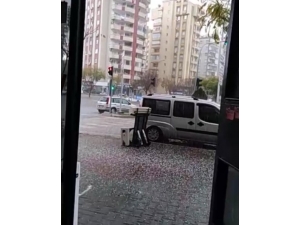 Adana’da Fındık Büyüklüğünde Dolu Yağdı