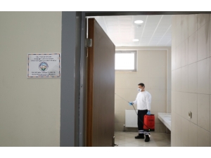 Talas’ta Okullar Periyodik Olarak Temizleniyor