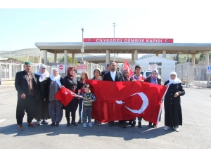 Sınırda Mehmetçiğe Destek