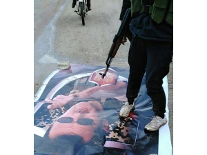 Suriye’de Muhalifler 2 Rejim Askerini Esir Aldı