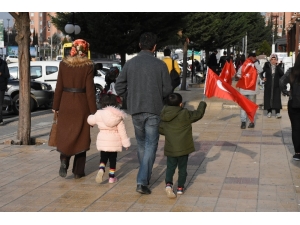 Şahinbey Türk Bayraklarıyla Donattı