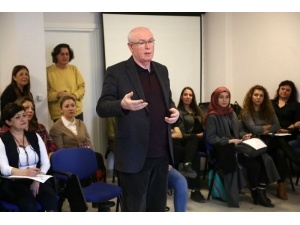 Başkan Kurt Gençlerle Buluştu