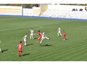 Tff 3. Lig: Osmaniyespor Fk: 2 - Batman Petrolspor: 1