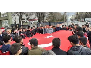 İdlib Şehitleri İçin Yürüyüş Ve Konvoy