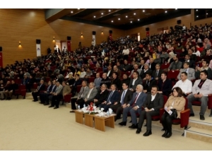 Aiçü’de “Korona Virüs Hijyen Ve Enfeksiyondan Korunma” Konferansı Düzenlendi