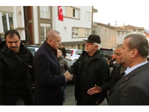 Cumhurbaşkanı Erdoğan’dan İdlib Şehidinin Evine Ziyaret