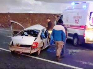 Köpeğe Çarpmamak İçin Manevra Yaptı, Kazada 1 Kişi Öldü