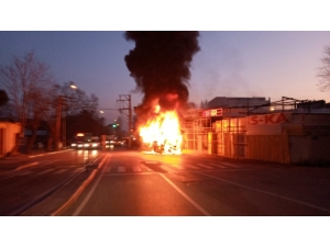 Bursa’da Özel Halk Otobüsü Alev Alev Yandı