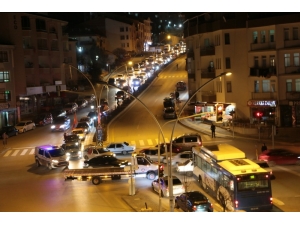 Gölbaşı’da İdlib Şehitleri İçin Konvoy Düzenlendi