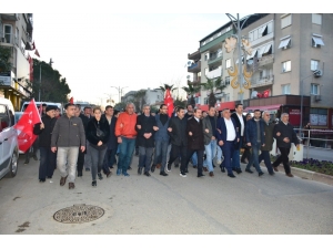 Kemalpaşa’da Şehitlere Saygı Yürüyüşü