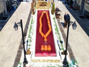 1 Tonluk Tespihi Cumhurbaşkanı Erdoğan’a Hediye Etmek İstiyor