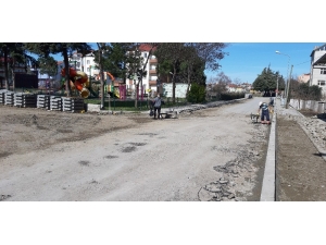 Başkan Topaloğlu: “30 Bin Metrekare Parke Döşeyeceğiz”