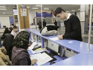 Üniversite Öğrencilerinden Su İndirimine Yoğun İlgi