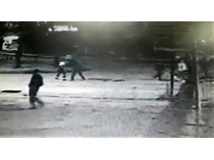 Elazığ’da Bir Kadın Bıçaklandı, Bir Kadın Darp Edildi