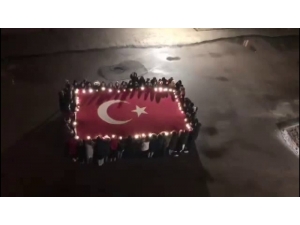 Kız Yurdundaki Öğrenciler İdlib Şehitlerini Andı