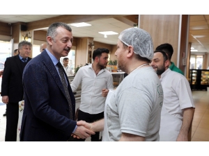 Başkan Büyükakın, Beylikbağı’nda Vatandaşlarla Bir Araya Geldi