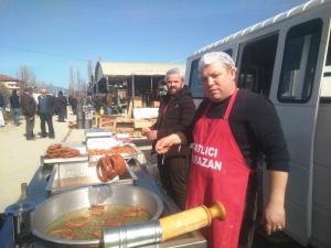 Mobil Tatlıcı Semt Pazarlarında