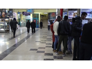 Anadolu’da Ki Mülteciler Sınıra Akın Ediyor