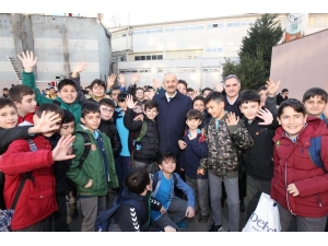 Başkan Büyükgöz Mezun Olduğu Okulda Öğrencilerle Buluştu