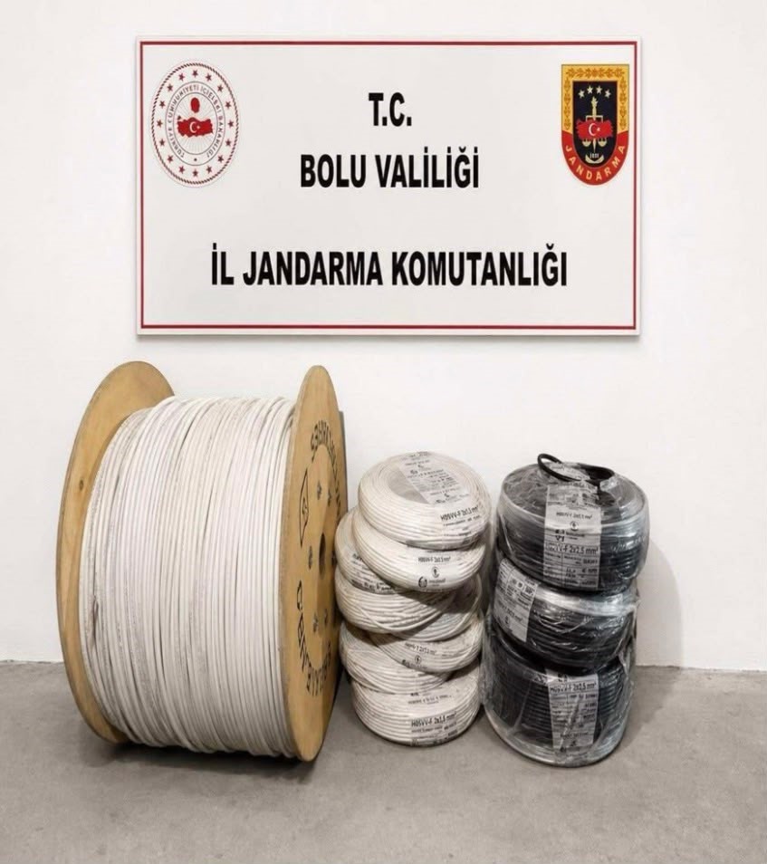 bolu-da-kablo-hirsizlarini-jasat-ekipleri-yakaladi