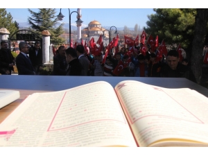 Kuruluşun Topraklarında Eller Semaya Mehmetçik İçin Açıldı