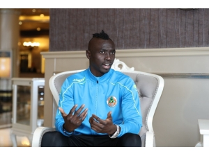 Papiss Demba Cisse: "Her Zaman ’Hazır Ol’da Yaşadım"