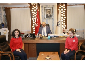 Öğrencilerden Sıfır Atık Girişimi