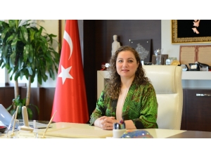 Rektör Çakar Yeşilay Haftasını Kutladı