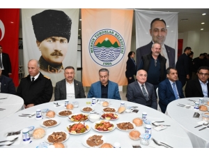 Vali Su, Şehit Emrah Şahin’in Mevlitine Katıldı