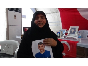 Hdp Önündeki Aileler Direniyor, Sayı Her Geçen Gün Artıyor